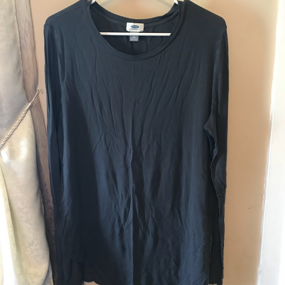 Long sleeve tee